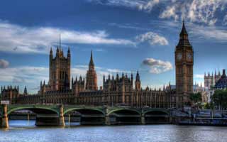 拳击关键瞬间回顾，开云官网解析湖人战术反转